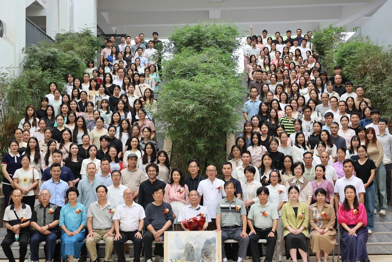 桂平市中小学美术教师水彩画专题培训活动暨大藤峡水彩画社成立仪式在我校顺利举行 丨 赢博体育,赢博(中国)